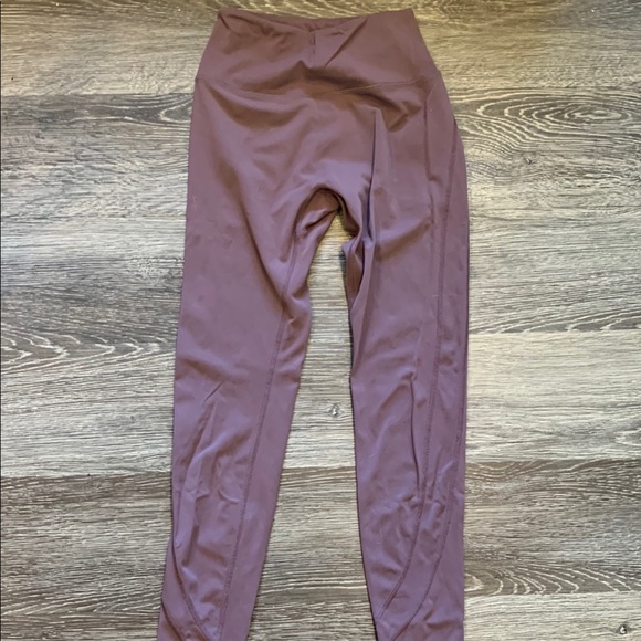 Alphalete Pulse Surge Legging - Picture 1 of 3
